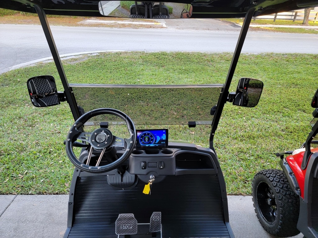 70-90 Mileage 25mph Electrical Golf Cart High End Upgradeable Customizable Color